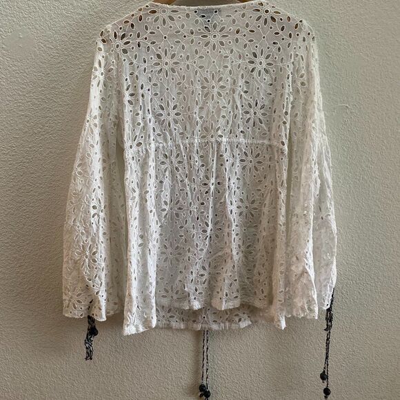 Boston Proper Eyelet Intricate Lace Blouse Tunic Shirt Top Small Boho Festival - Picture 4 of 4